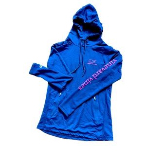 Vineyard Vines performance hoodie
